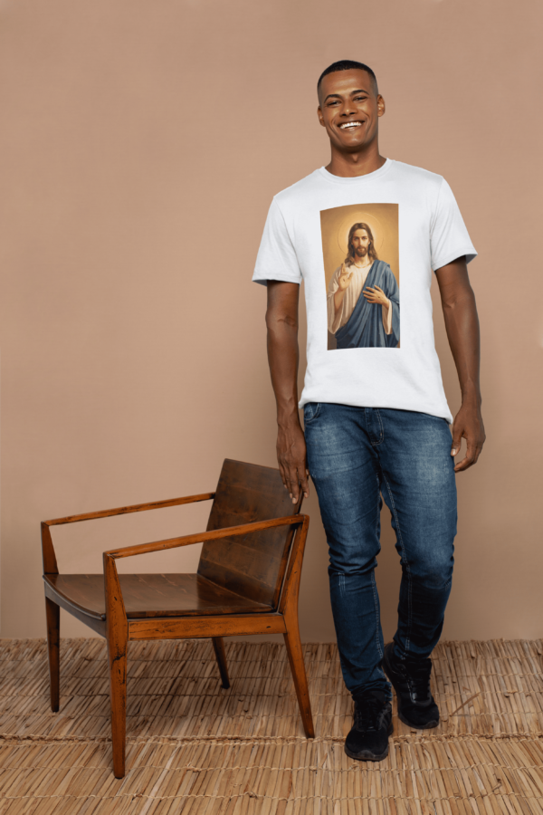 Camiseta 100% Algodão Jesus - Image 2