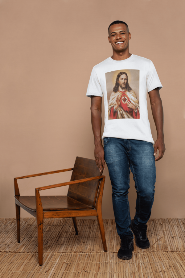 Camiseta 100% Algodão Sagrado Coração de Jesus - Image 2